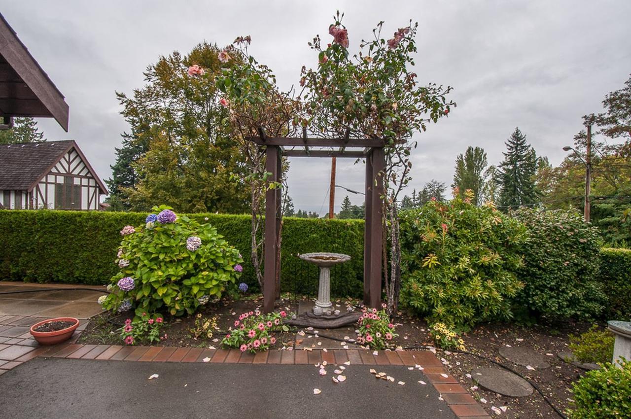 Laurel'S Cottage By Elevate Rooms Qualicum Beach Exteriör bild